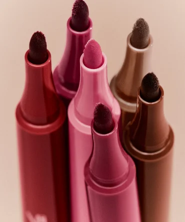 Flushed Lip Stain